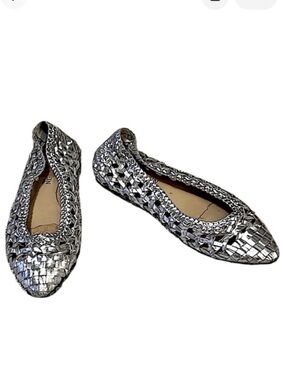 Anne Klein Silver Textured Flats